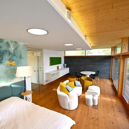 Holiday home Seechalet - Traumunterkunft Direkt Am